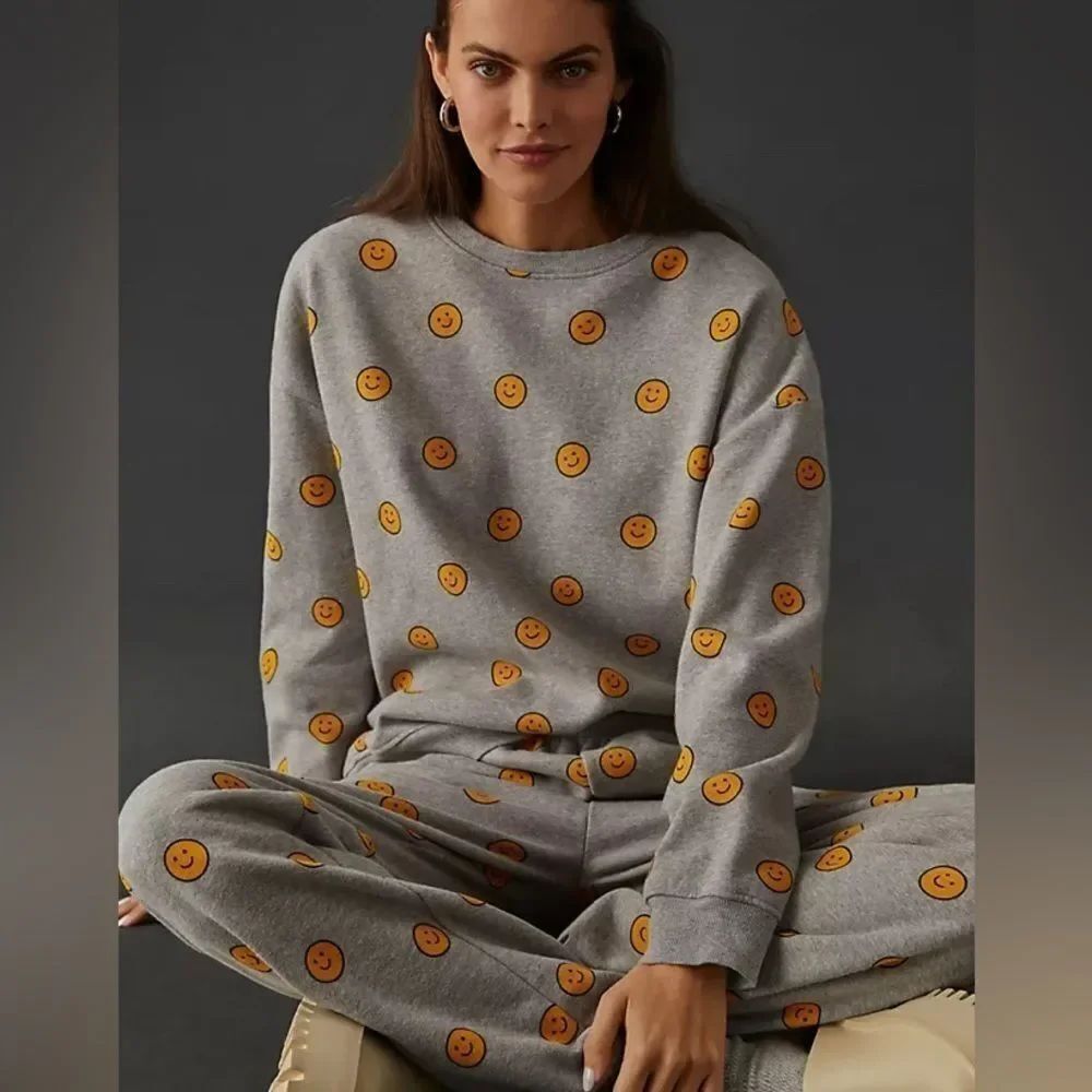 Kule by Anthropologie Size XL Oversized Smile Crewneck Sweatshirt